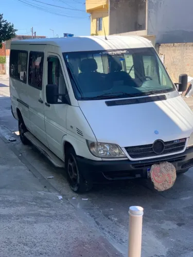 Mercedes-Benz Sprinter 311 Van Std. 2.2 109cv 16L Dies 2004