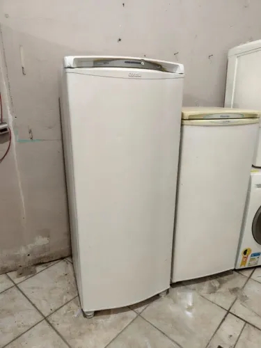 Geladeira Consul Frost Free 1 porta