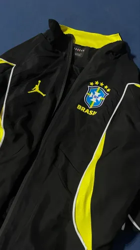 Jaqueta Brasil X Jordan