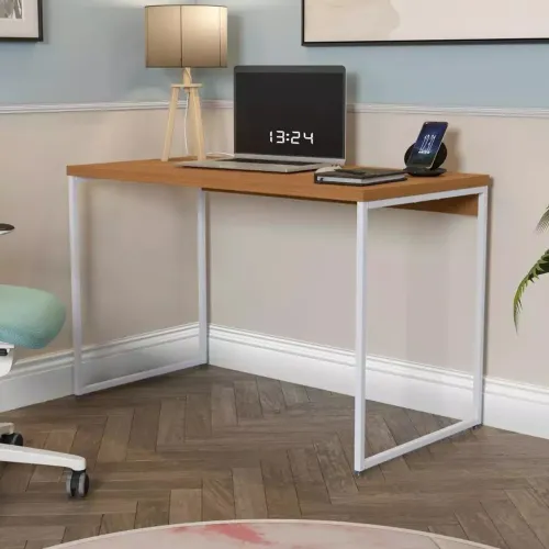 Mesa estilo industrial para escritório 