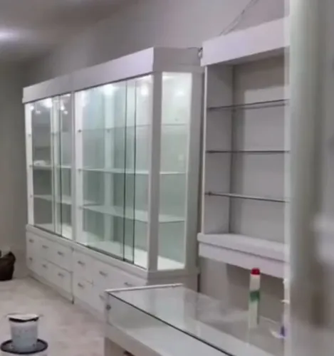 Móvel vitrines - Prateleiras de loja - Venda