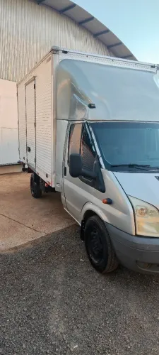 Ford trânsit bau