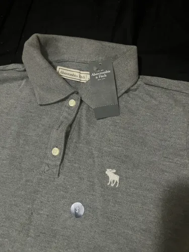 Pólo Abercrombie feminina Tam. P