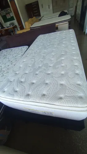 Cama box viuvão Inducol molas ensacandas bambú