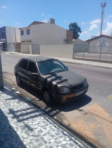 Ford Fiesta GL Class 1.0i 5P 2001