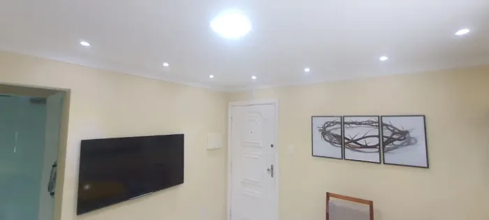 Apartamento à Venda Escriturado e Reformado no Residencial Salvador IAPI por Esse Preço?