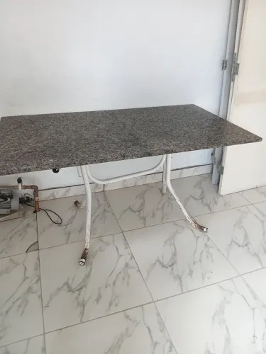 Vende_se uma mesa mármore
