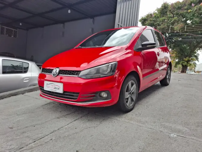 Volkswagen Fox 1.6 MSI Highline 16V Flex 4P Manual. 2017