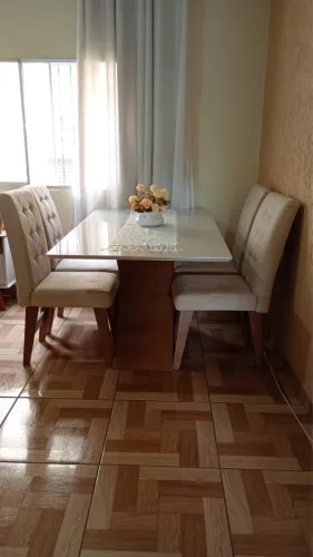 Mesa 6 cadeiras