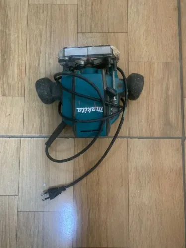Tupia De Coluna - Makita