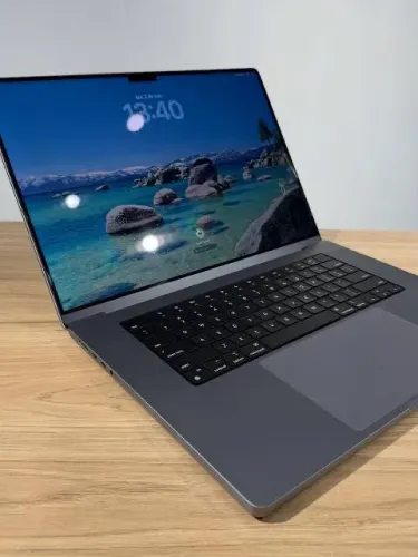 MacBook Pro 16 M1 Pro 1tb