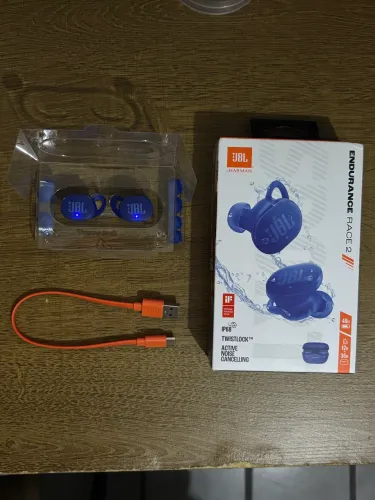 Fone de Ouvido JBL Endurance Race 2