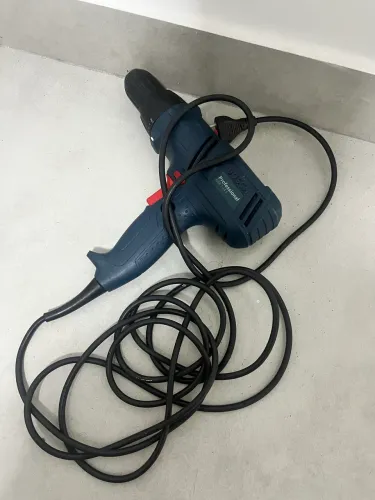 Parafusadeira e furadeira Bosch GSR 7-14 E 400W, cabo 4m