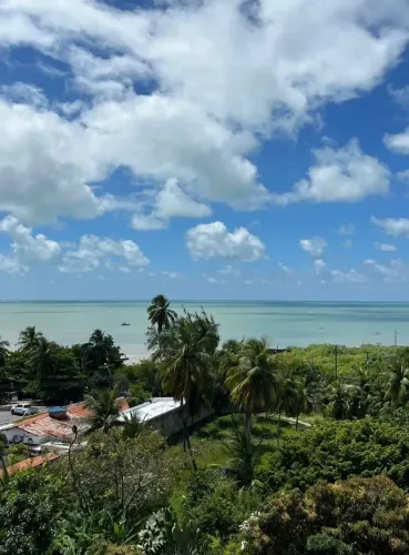 Alugo apartamento vista mar e a poucos passos da Praia do Jardim Oceania, João Pessoa-PB |