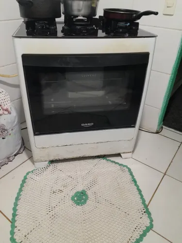 Vendo um fogão 5 bocas