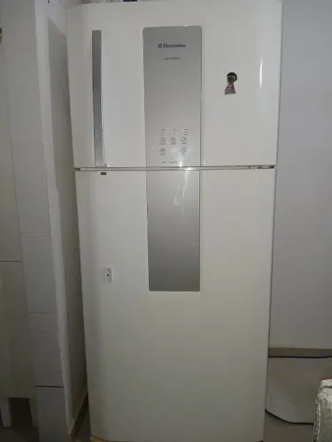 GELADEIRA USADA ELECTROLUX INFINIT
