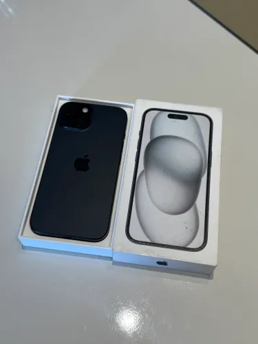 iPhone 15 128GB | Bateria 90%