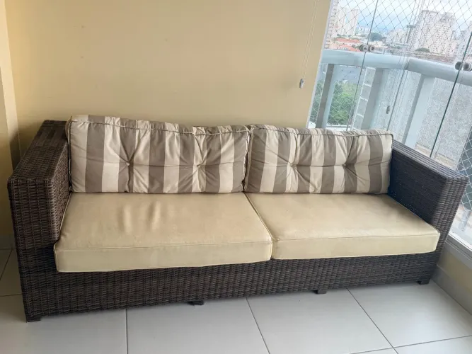 Sofá fibra sintética 3 lugares + 2 poltronas