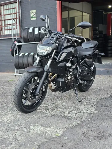 Valor avista ,ou cartão com taxa , transferência na hora.