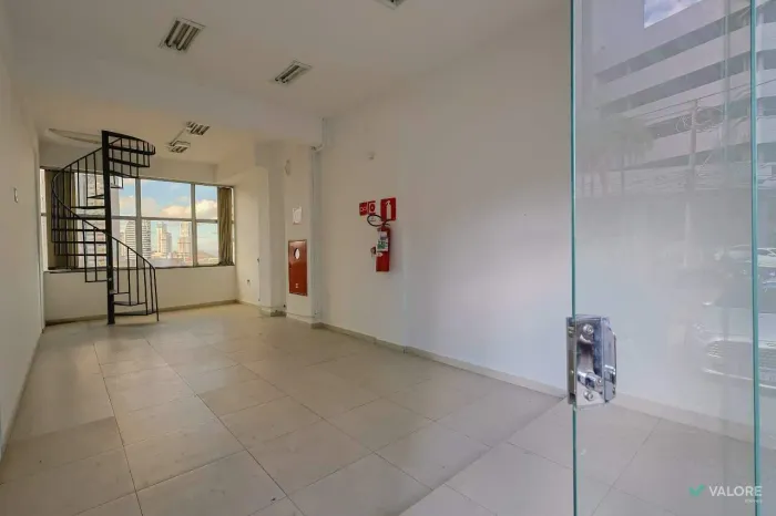 Loja para alugar no Vila da Serra