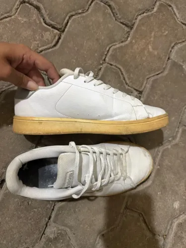Tenis adidas