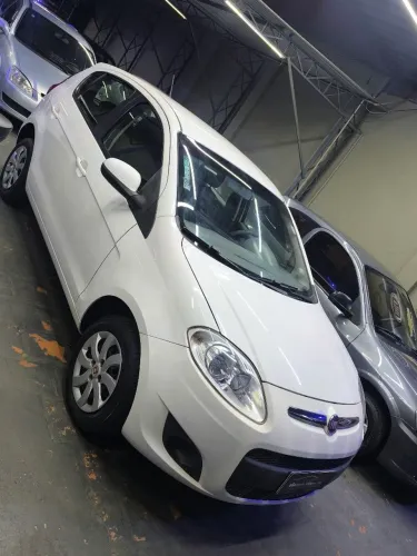Fiat Palio Attractive 1.0 EVO Fire Flex 8V 5P 2016