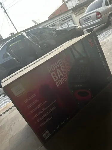 Caixa JBL 320