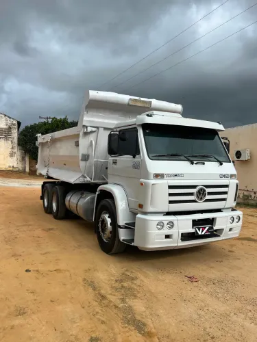 Volks 18.310 6x2 Caçamba ano 2005 