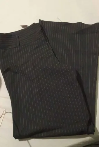 Calça social feminina