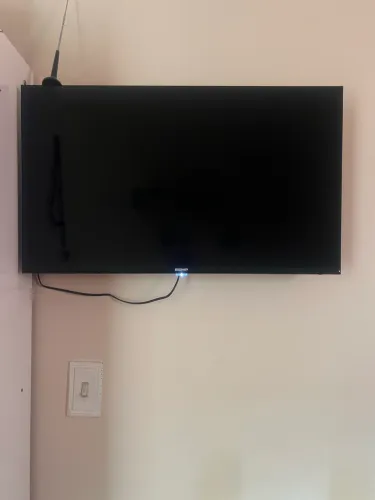 Tv semp 32 polegadas completa nova