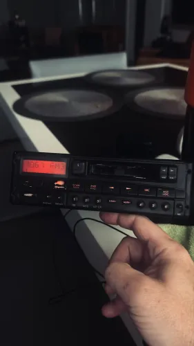 Rádio Philips DC632 Volkswagen