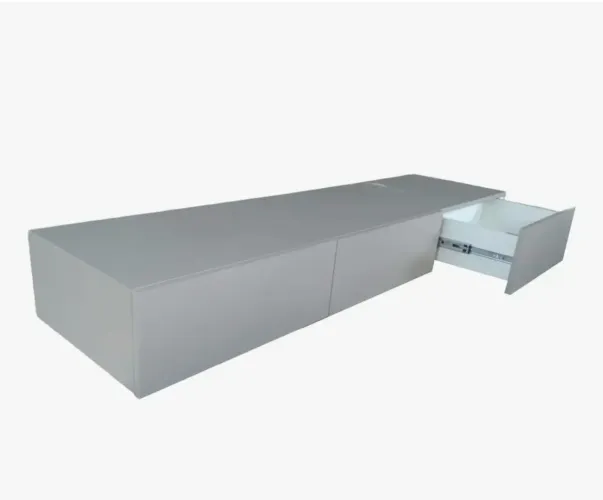 Bancada com 3 gavetas 2.70mx 0,60m em MDF Gianduia