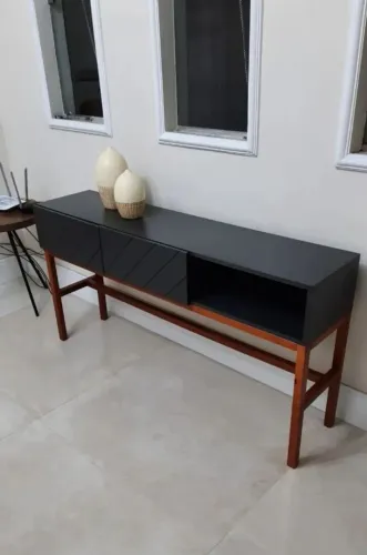 APARADOR EM MDF CINZA