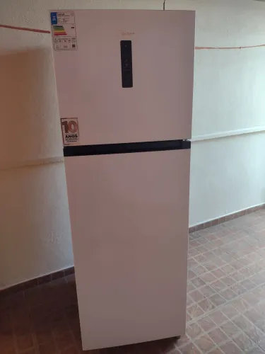 Geladeira Midea Frost Free 