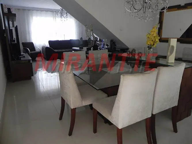 Sobrado de 300m² com 4 quartos em Bom Retiro