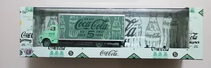 M2 Machines Coca-cola Hauler 1958 Dodge Coe Truck 1/64 