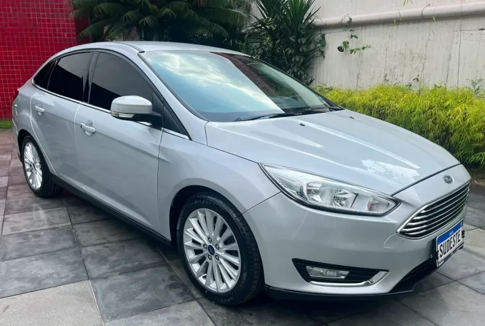 Ford Focus Fastback Tit./t.plus 2.0 Flex Aut. 2016
