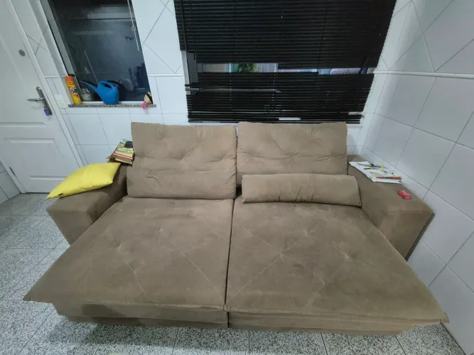 Sofá retratil 4 lugares 