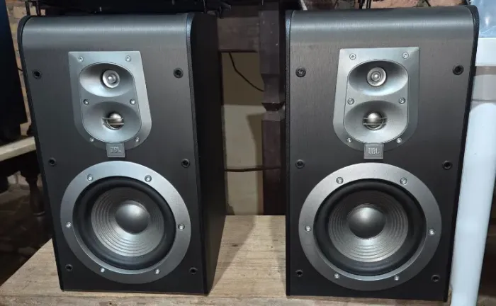 Caixas de Som Alta Fidelidade JBL ES-30 (par) Hi-Fi