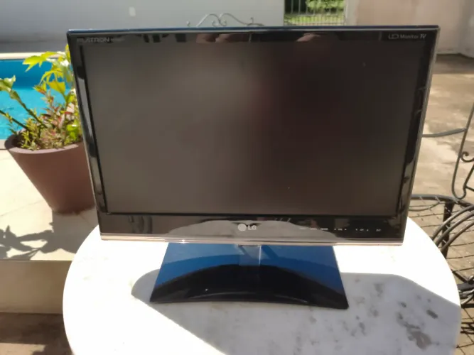 TV monitor LG M1950A-PM