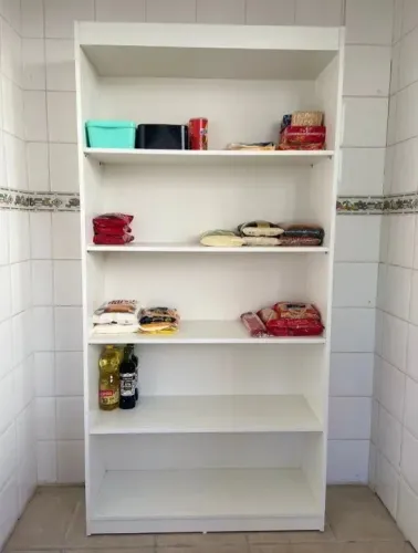 ESTANTE EXPOSITORA EM MDF