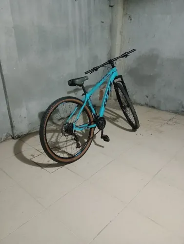 Bicicleta GTI aro 29 com nota em maos
