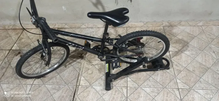 Rolo para treino de bicicleta 