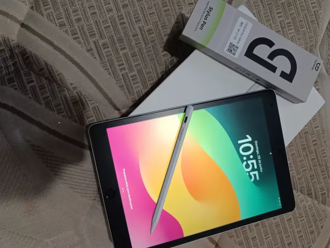 iPad 9ª Geração 64GB + Caneta Stylus | Excelente Estado (com Caixa)