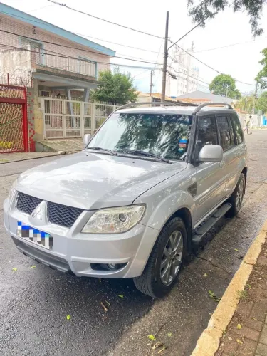 Mitsubishi Pajero TR4 2.0 Flex 16V 4X2 Aut. 2013