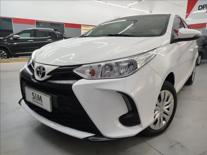 Toyota Yaris XL 1.3 Flex 16V 5P Aut. 2023
