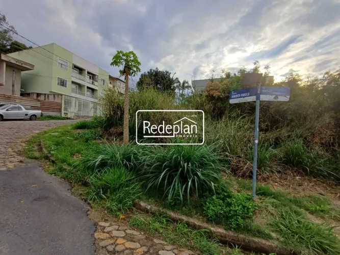 Amplo Terreno no Jardim Amália - VR