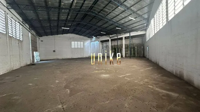 Galpão para alugar, 500 m² por R$ 14.711,80/mês - Jardim Satélite - São José dos Campos/SP