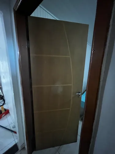 Portas internas à venda