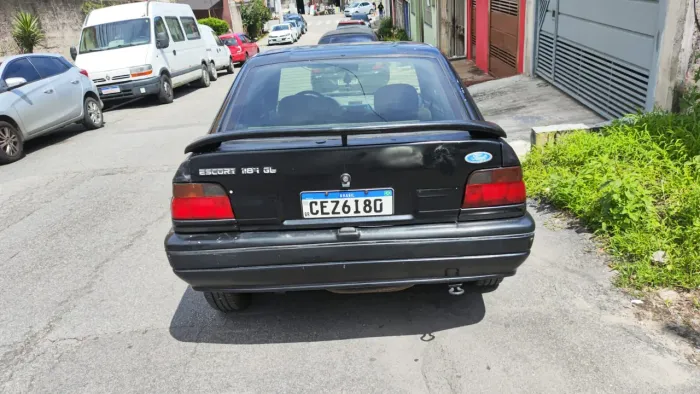 Ford Escort GLX 1.8i 8V 1996